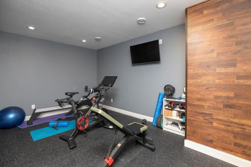 50-web-or-mls-76-Exercise Room.jpg
