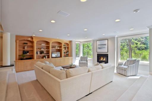 13741 Wood Lane, Minnetonka, MN 55305