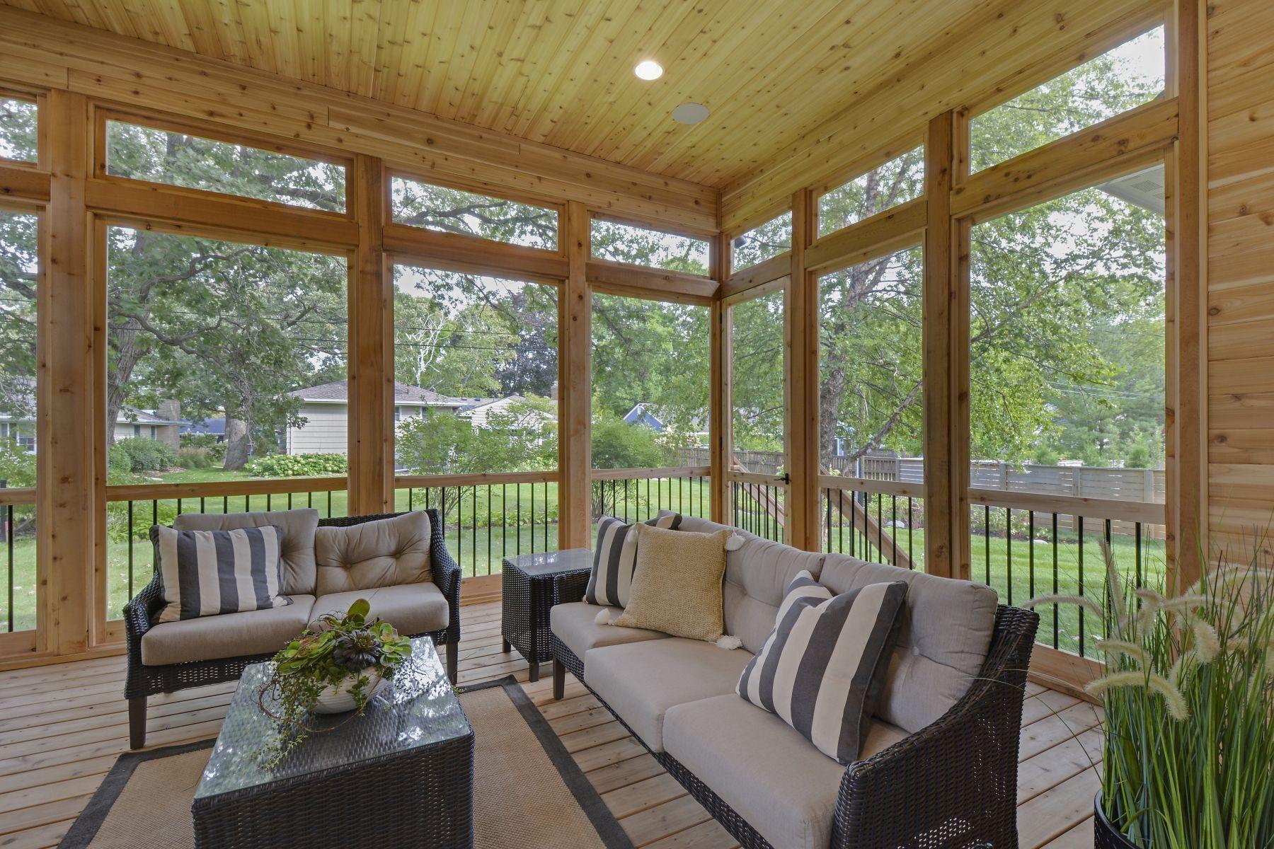 ALL PHOTOS ARE OF A PREVIOUS MODEL HOME.