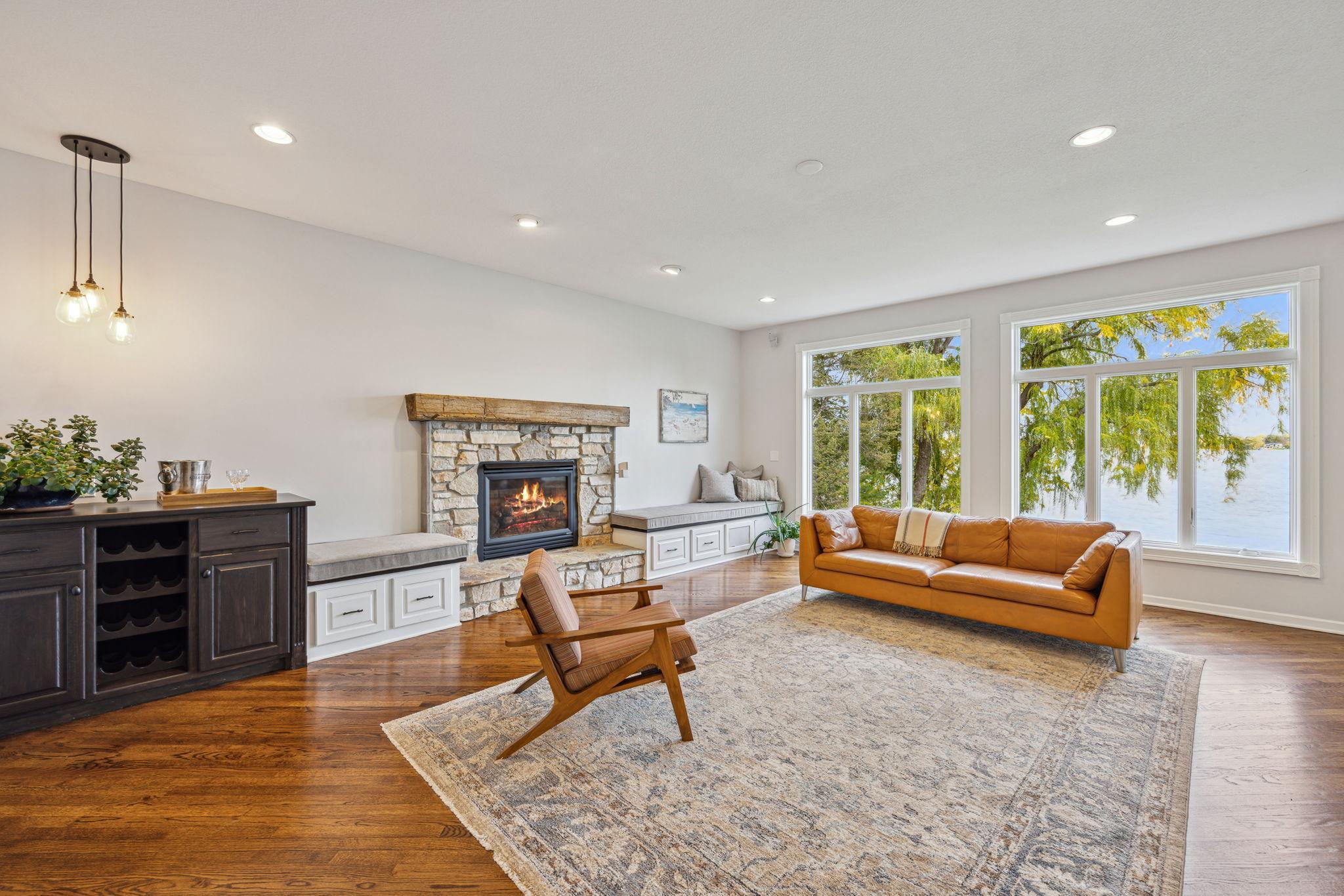 Nice bar area, and gas fireplace.