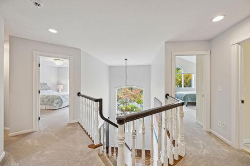2 story entry foyer.