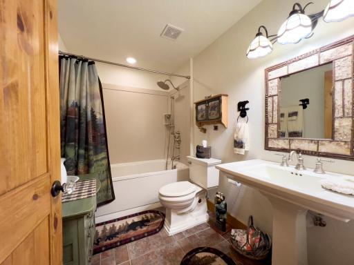 7486 Clearview Drive, Cook, MN 55723