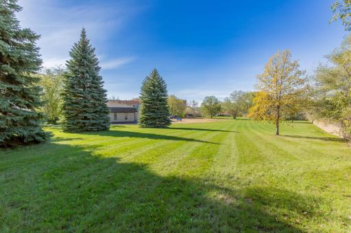 13340 Johnson Memorial Drive, Shakopee, MN 55379