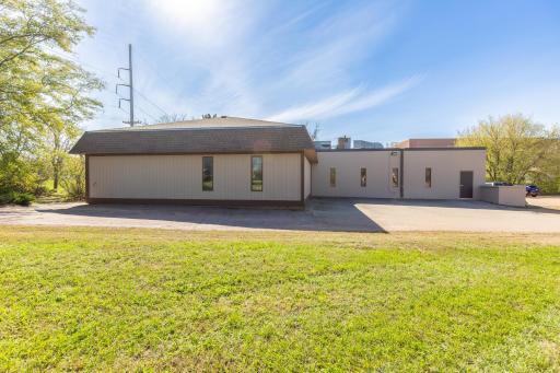 13340 Johnson Memorial Drive, Shakopee, MN 55379