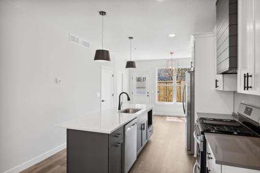 2320/2322/2324 Priscilla Street, Saint Paul, MN 55108