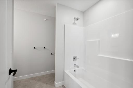 2320/2322/2324 Priscilla Street, Saint Paul, MN 55108