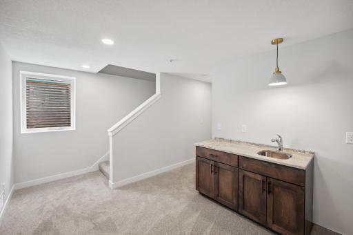 2320/2322/2324 Priscilla Street, Saint Paul, MN 55108