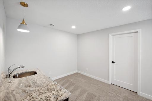 2320/2322/2324 Priscilla Street, Saint Paul, MN 55108