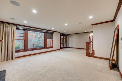 5500 Halifax Lane, Edina, MN 55424