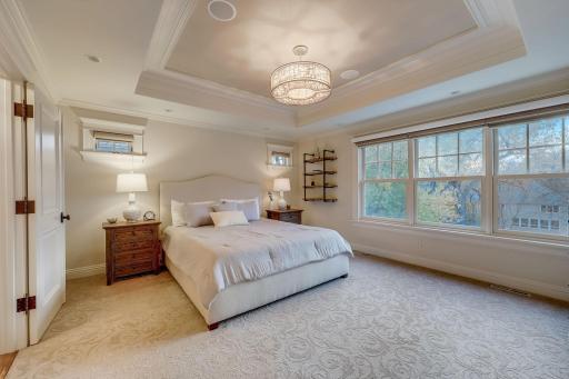 5500 Halifax Lane, Edina, MN 55424