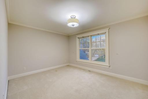5500 Halifax Lane, Edina, MN 55424