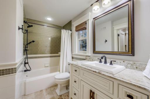 5500 Halifax Lane, Edina, MN 55424