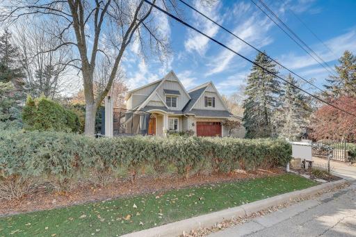 5500 Halifax Lane, Edina, MN 55424