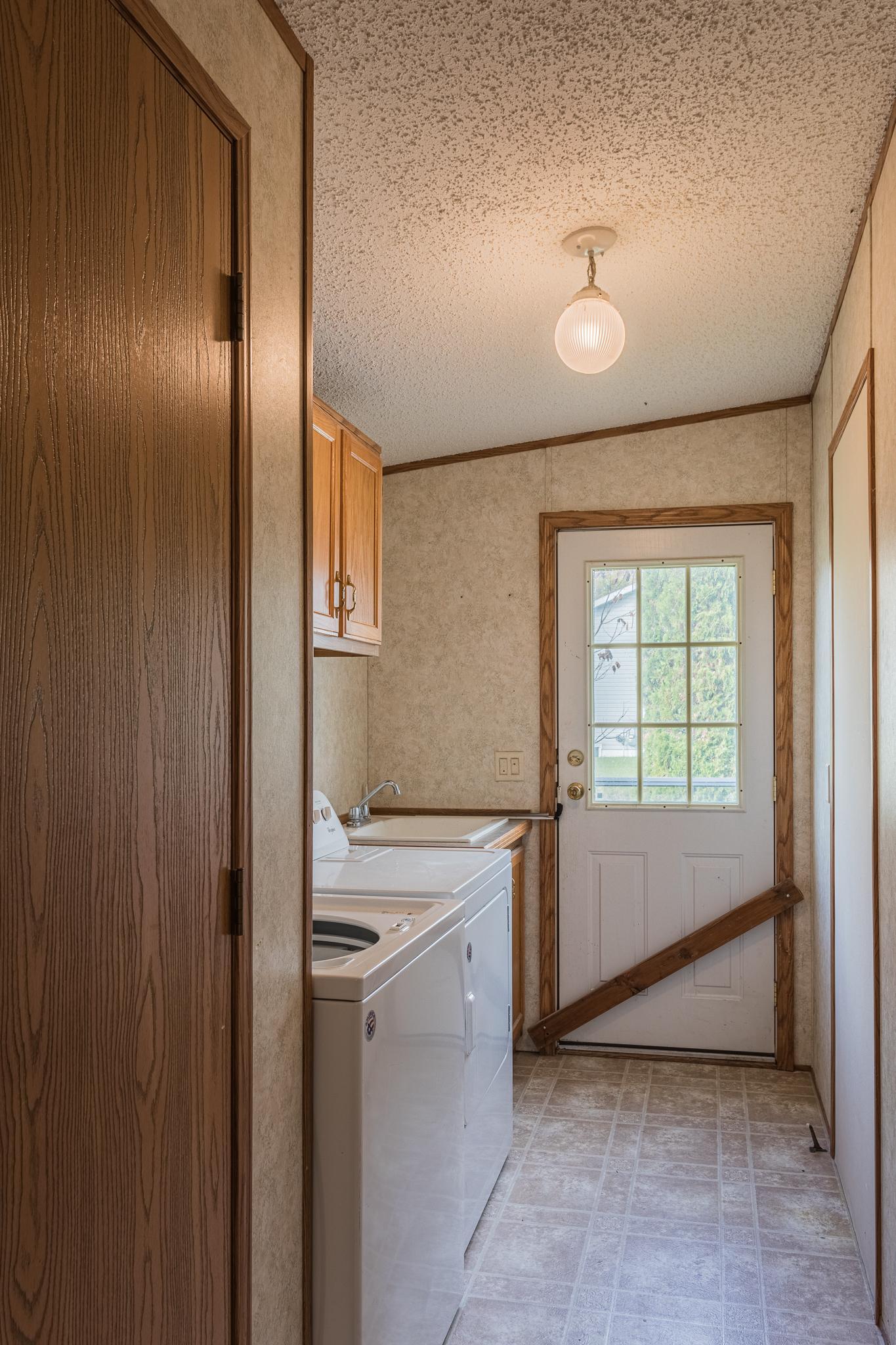416_Ridge_Crest_Dr-24.jpg