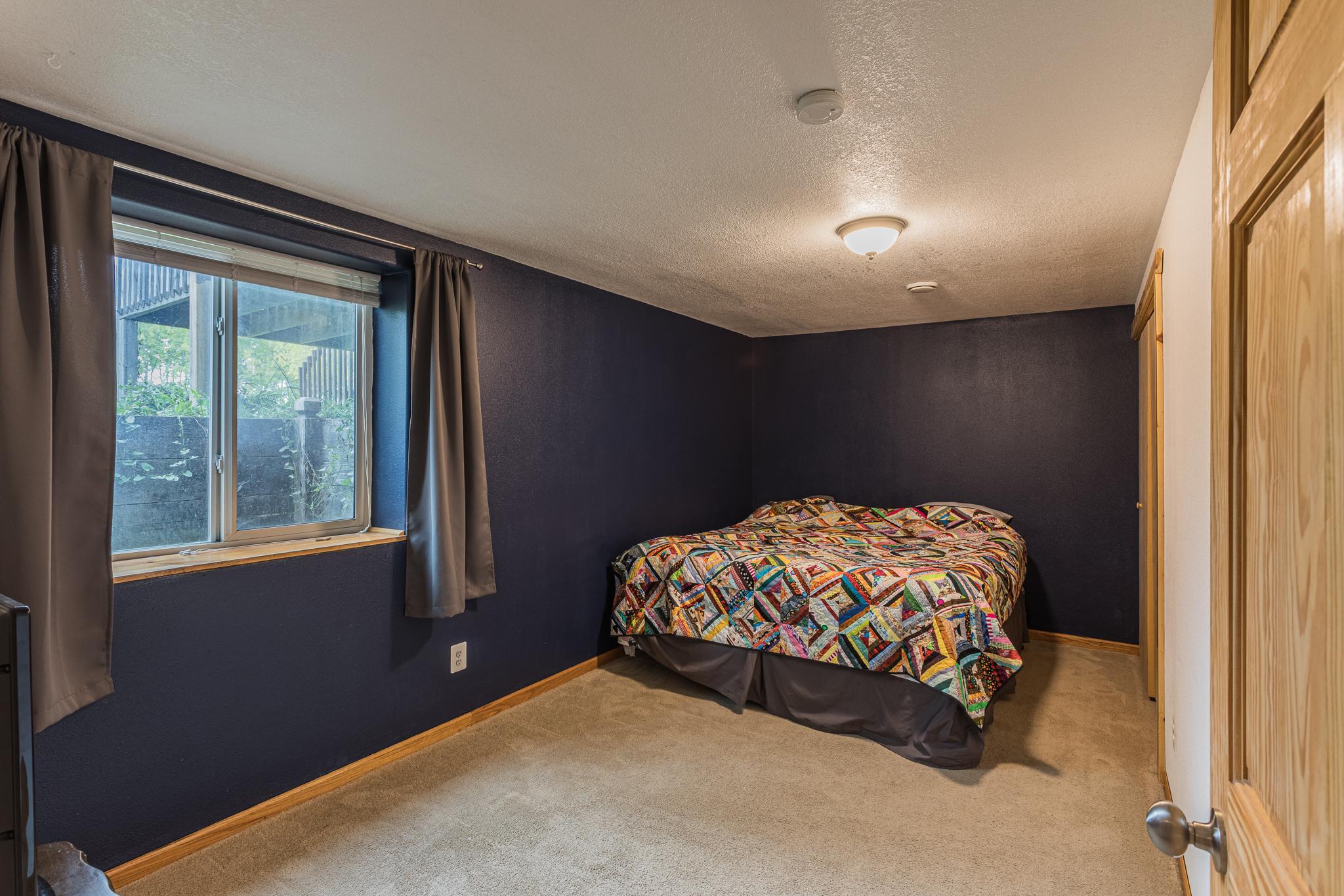 416_Ridge_Crest_Dr-1.jpg