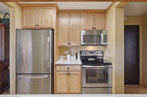 1181 Edgcumbe Road, 1205, Saint Paul, MN 55105