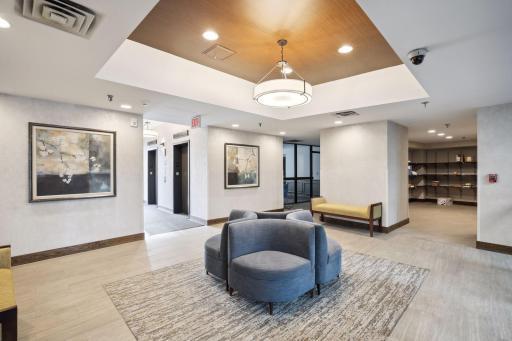 1181 Edgcumbe Road, 1205, Saint Paul, MN 55105