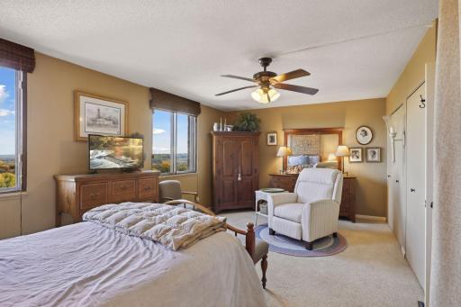 1181 Edgcumbe Road, 1205, Saint Paul, MN 55105