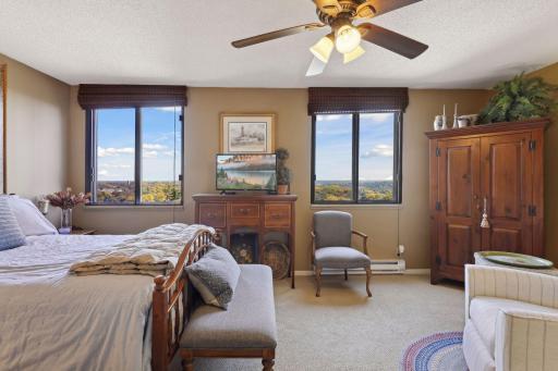 1181 Edgcumbe Road, 1205, Saint Paul, MN 55105