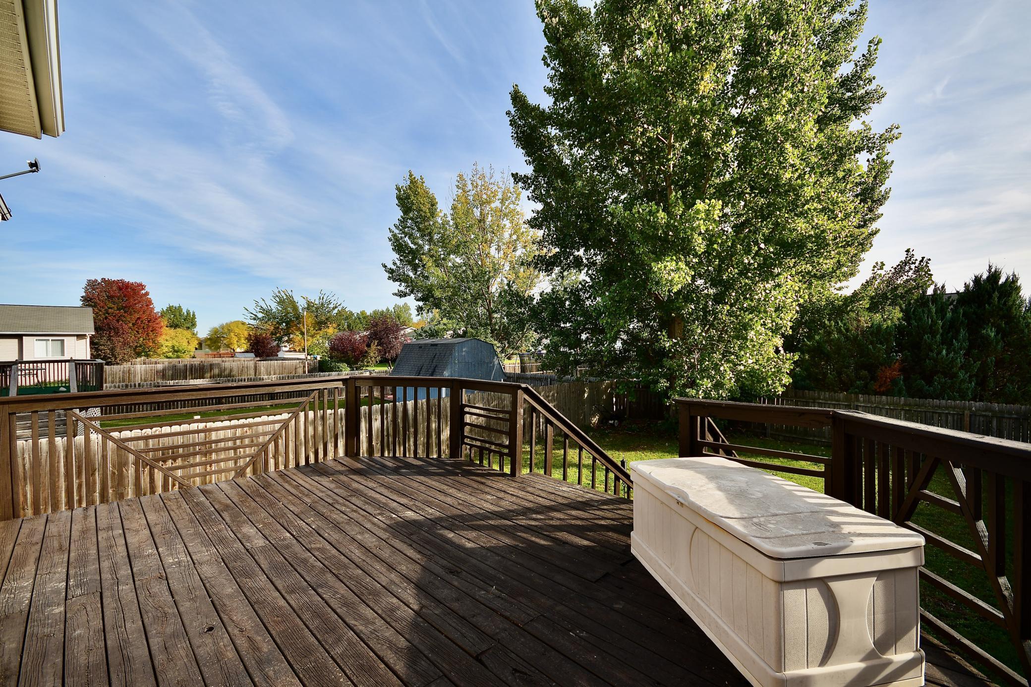Deck - Upper