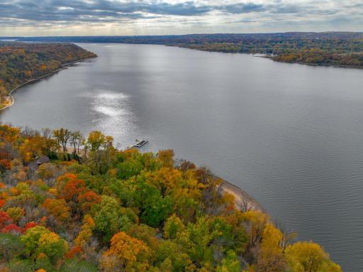 227 Cedar Drive W, Hudson, WI 54016