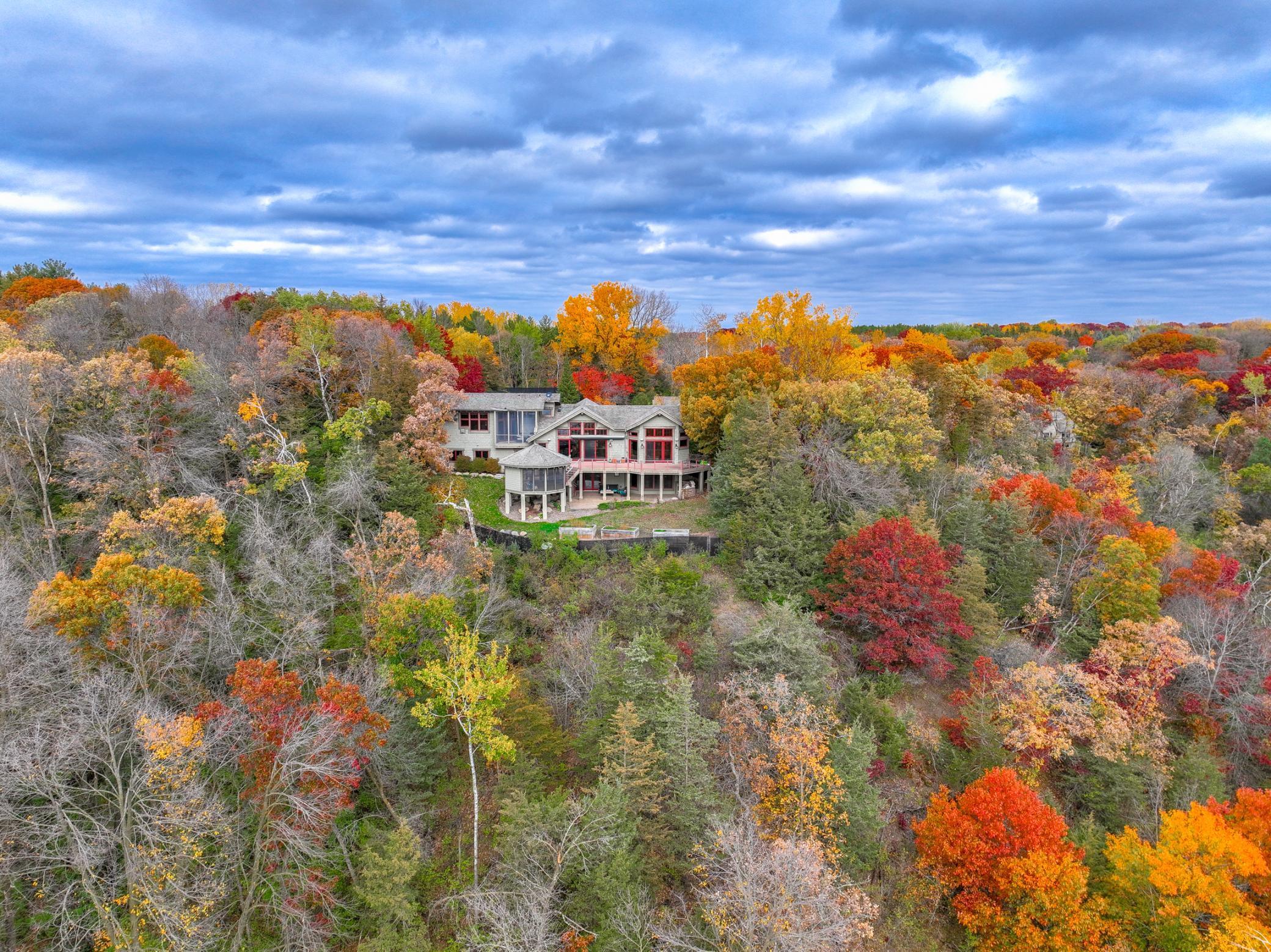 227 Cedar Dr W Fall-54.jpg