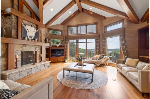 227 Cedar Drive W, Hudson, WI 54016