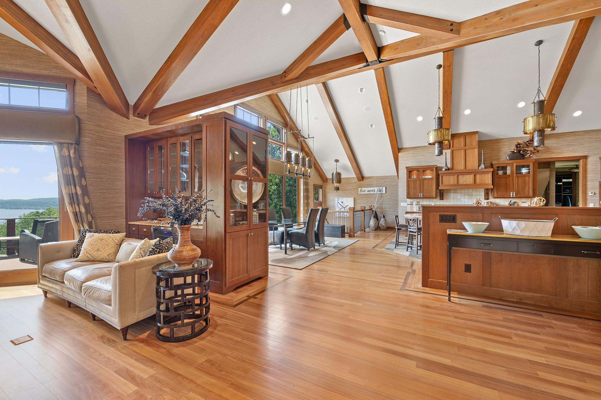 227 Cedar Dr (49).jpg