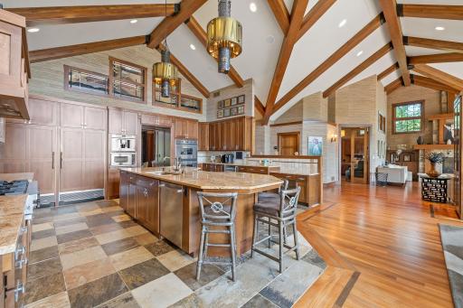 227 Cedar Drive W, Hudson, WI 54016