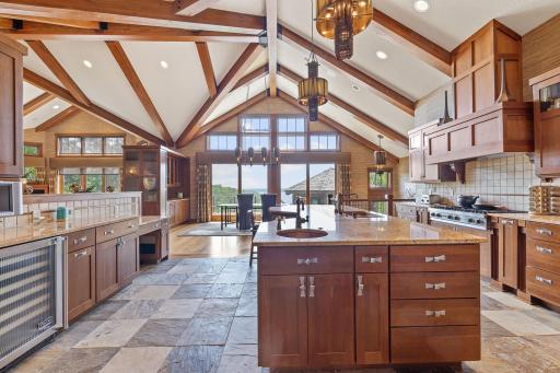 227 Cedar Drive W, Hudson, WI 54016