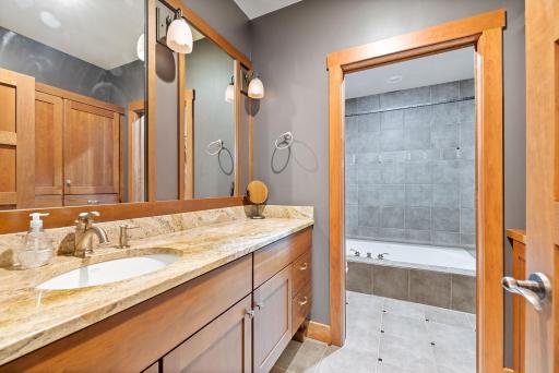 227 Cedar Drive W, Hudson, WI 54016
