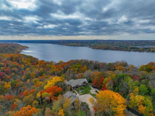 227 Cedar Drive W, Hudson, WI 54016