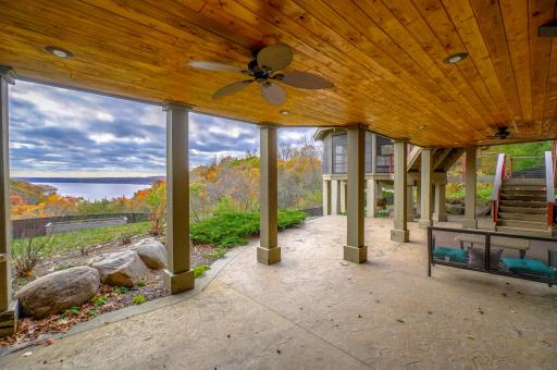 227 Cedar Drive W, Hudson, WI 54016