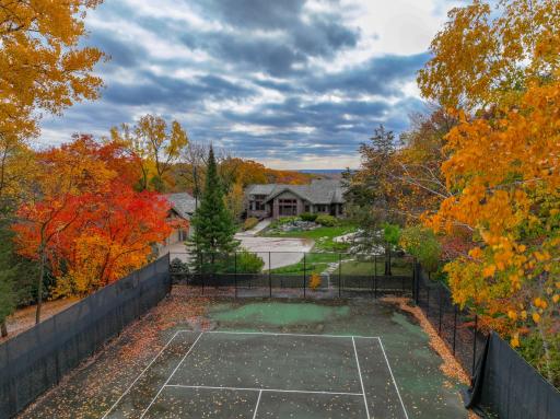 227 Cedar Drive W, Hudson, WI 54016