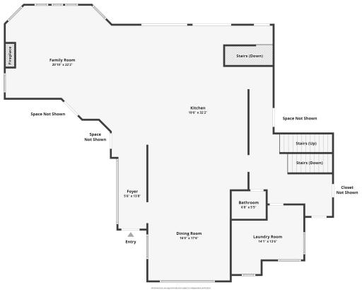 227 Cedar Drive W, Hudson, WI 54016