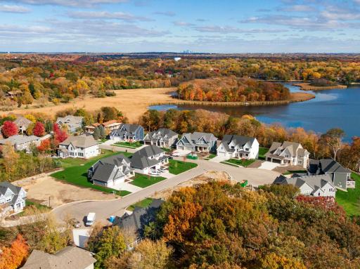 7030 Lucy Ridge Lane, Chanhassen, MN 55317