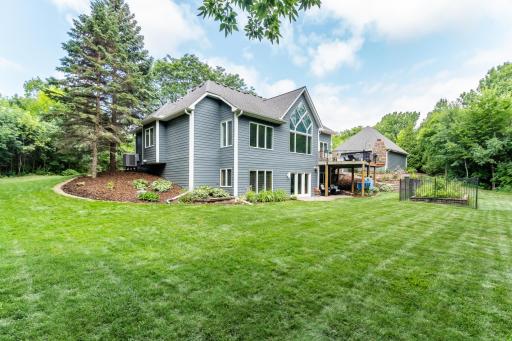 8521 Tigua Lane, Chanhassen, MN 55317