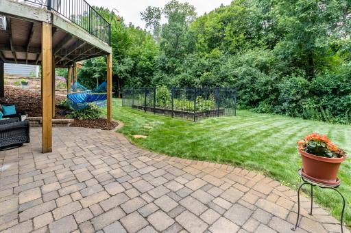8521 Tigua Lane, Chanhassen, MN 55317