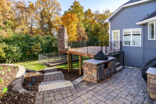 8521 Tigua Lane, Chanhassen, MN 55317