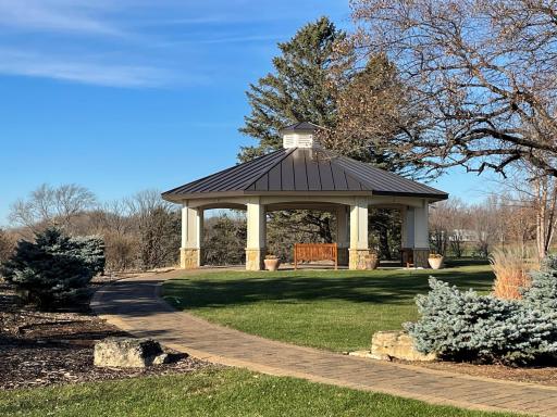 1431 Palmer Drive N, Lake Elmo, MN 55042