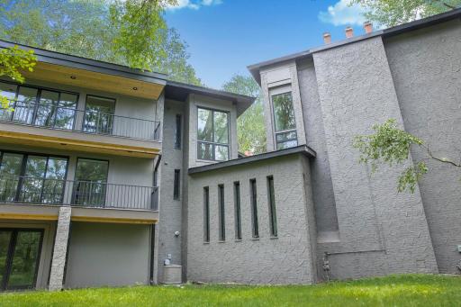62 E Pleasant Lake Road, North Oaks, MN 55127