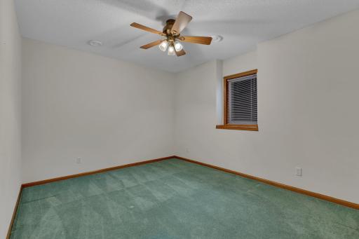 3156 130th Avenue NW, Coon Rapids, MN 55448