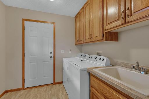 3156 130th Avenue NW, Coon Rapids, MN 55448