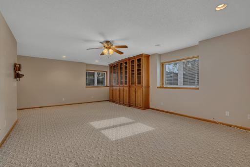 3156 130th Avenue NW, Coon Rapids, MN 55448