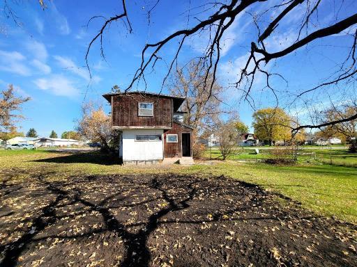 611 W Main Avenue, Frazee, MN 56544