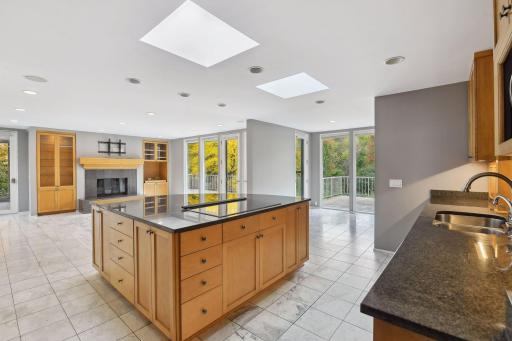 430 Peavey Lane, Wayzata, MN 55391