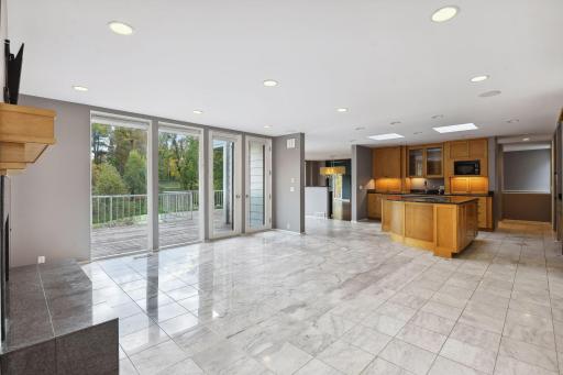 430 Peavey Lane, Wayzata, MN 55391