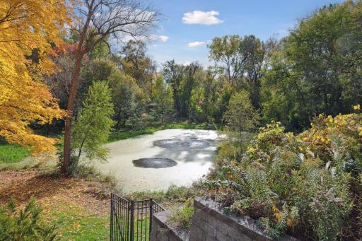 430 Peavey Lane, Wayzata, MN 55391
