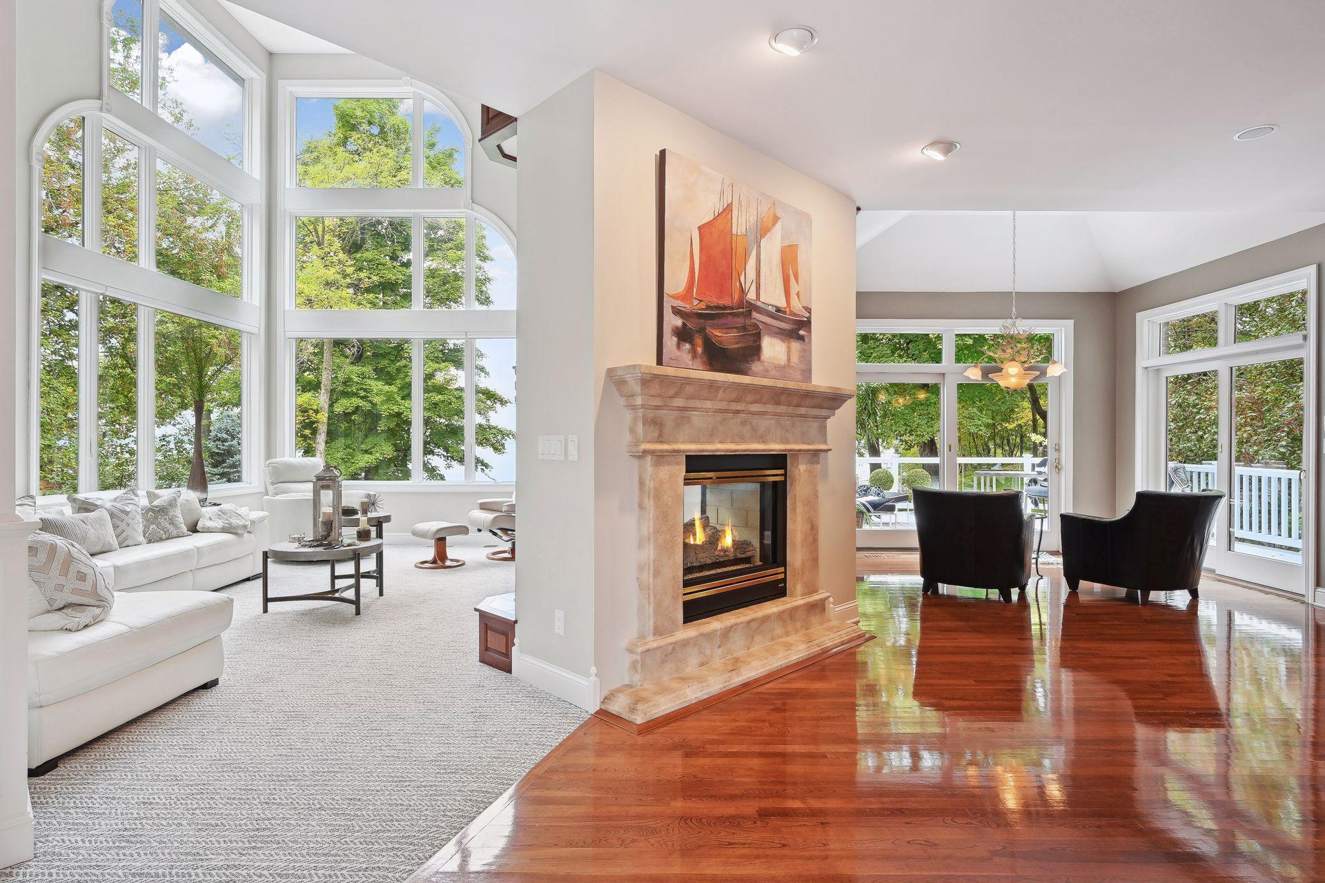 Expansive floor to ceiling windows strategically positioned to maximize views & flood the home w natural light & blur the line between the indoor & outdoor spaces. The brilliant floorplan was designed to offer a grand and opulent living experience.