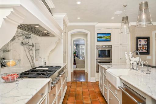 5200 France Avenue S, 34, Edina, MN 55410